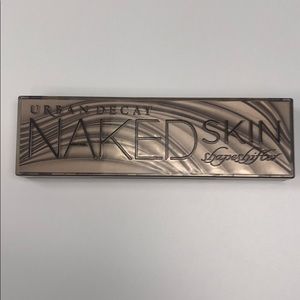 Urban Decay Naked Skin Shapeshifter